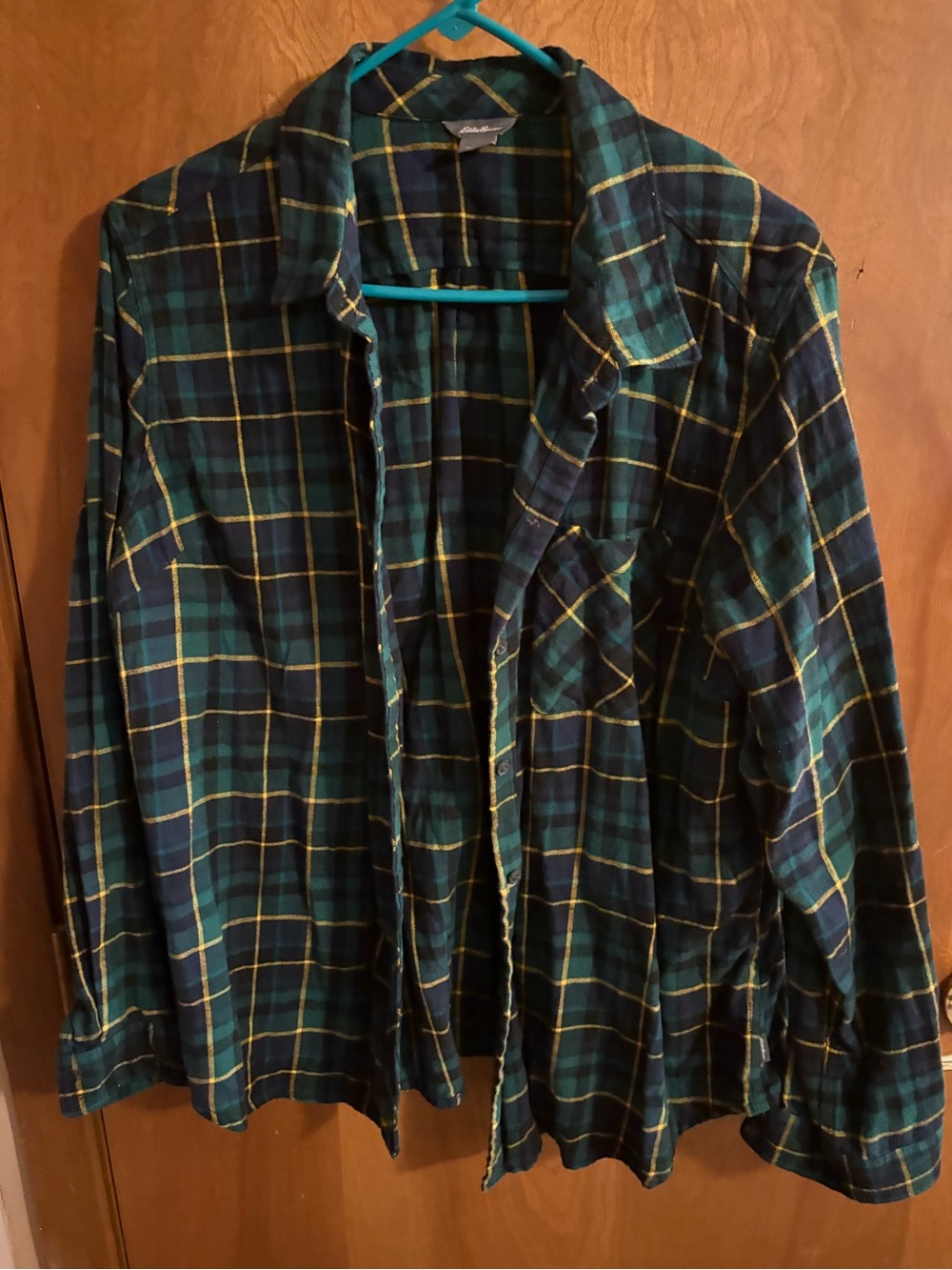 Eddie Bauer women’s size xl green plaid flannel shirt